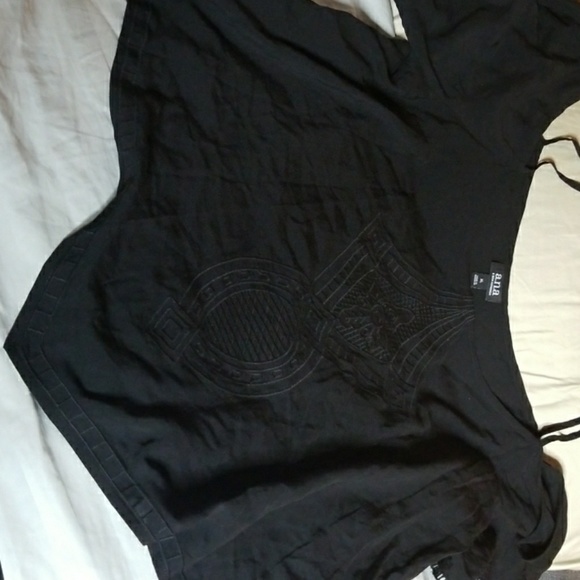 Blouse - Picture 3 of 3